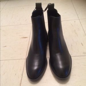 Zara’s Women Black Booties
